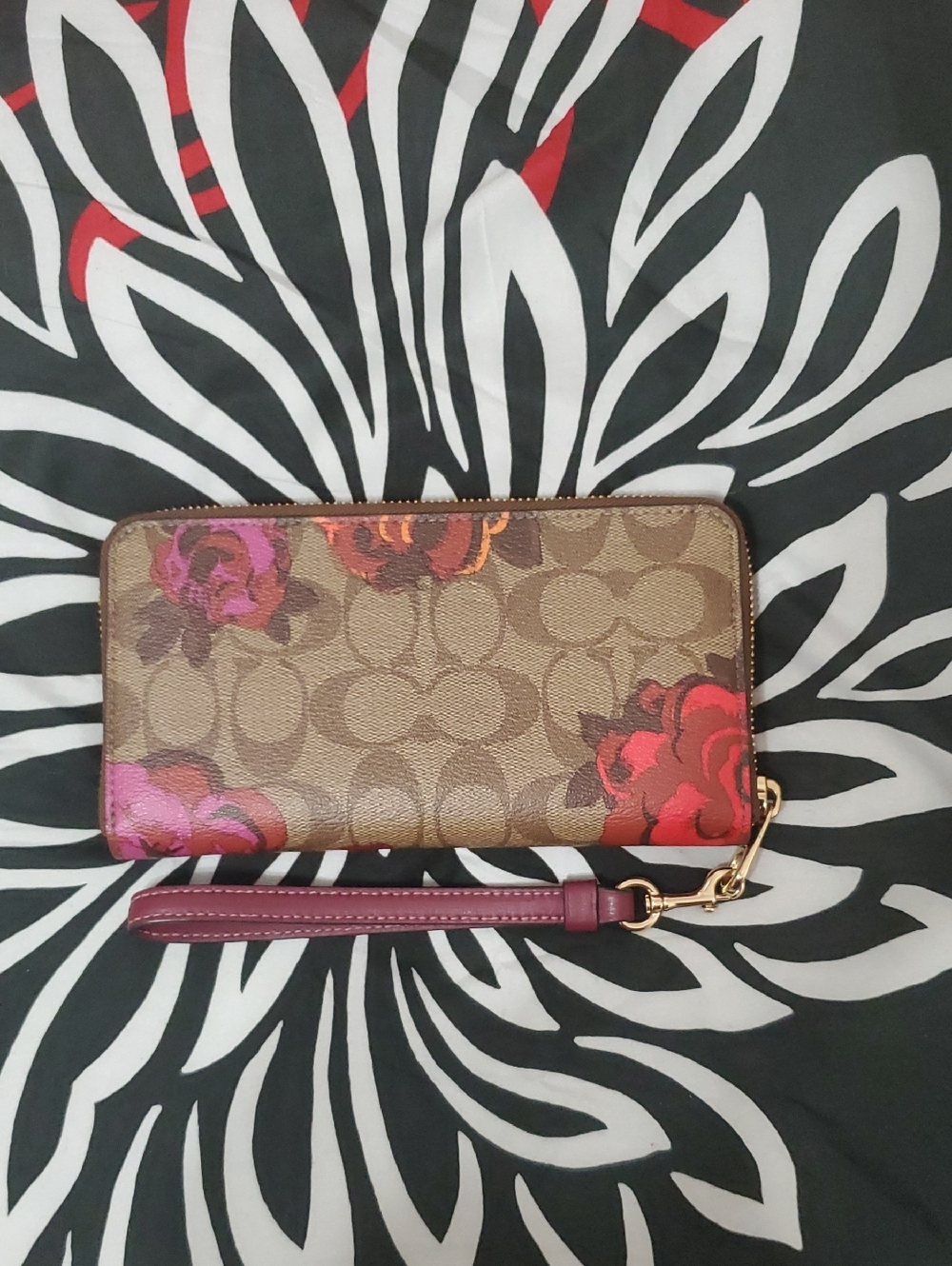 Coach Brown Signature Big Floral Zip Around Wallet Wristlet - Picture 2 of 6